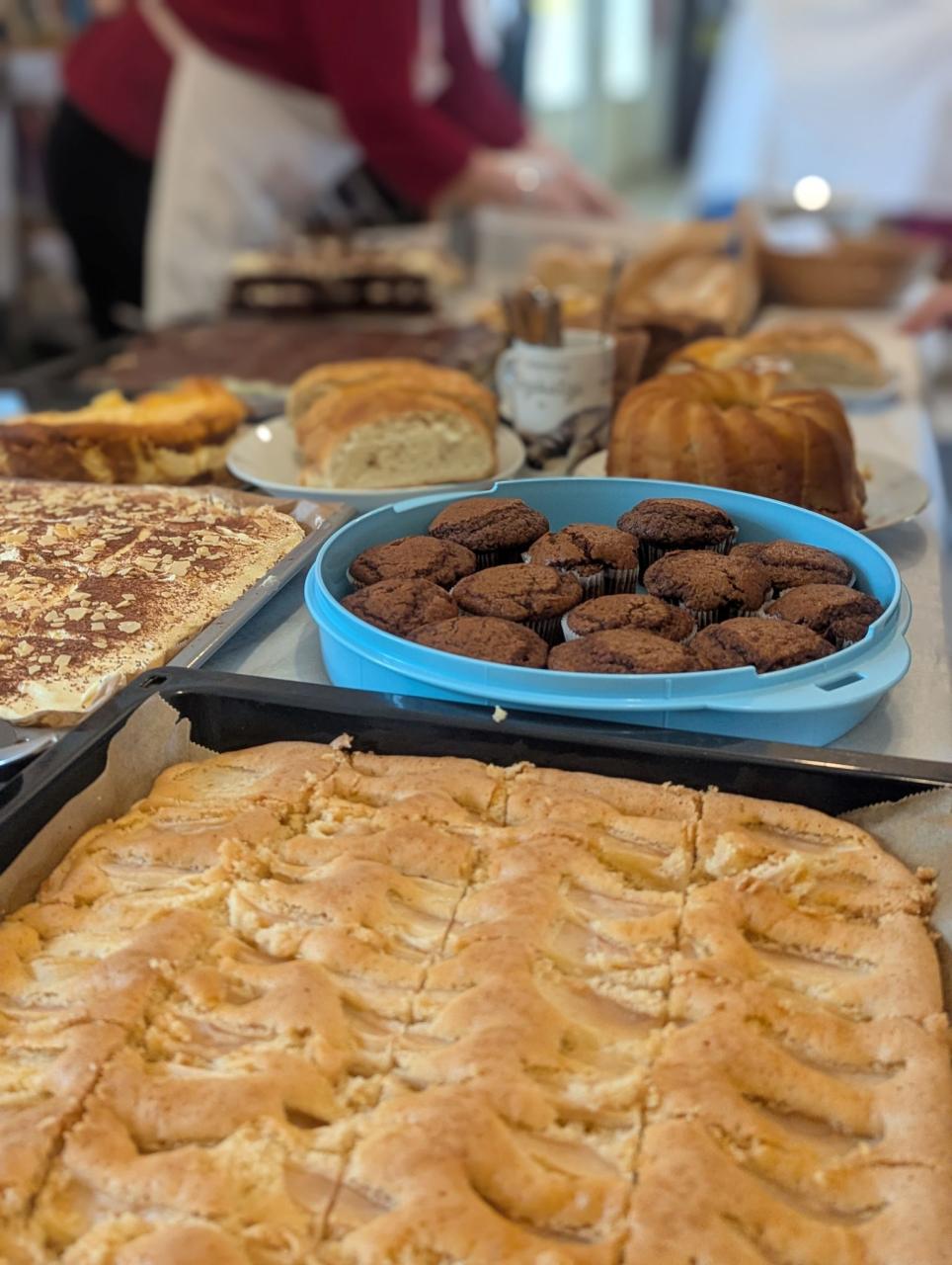 Kuchen Pfarrcafe Pfarrgemeinde Vöcklabruck, Pfarrbücherei Vöcklabruck