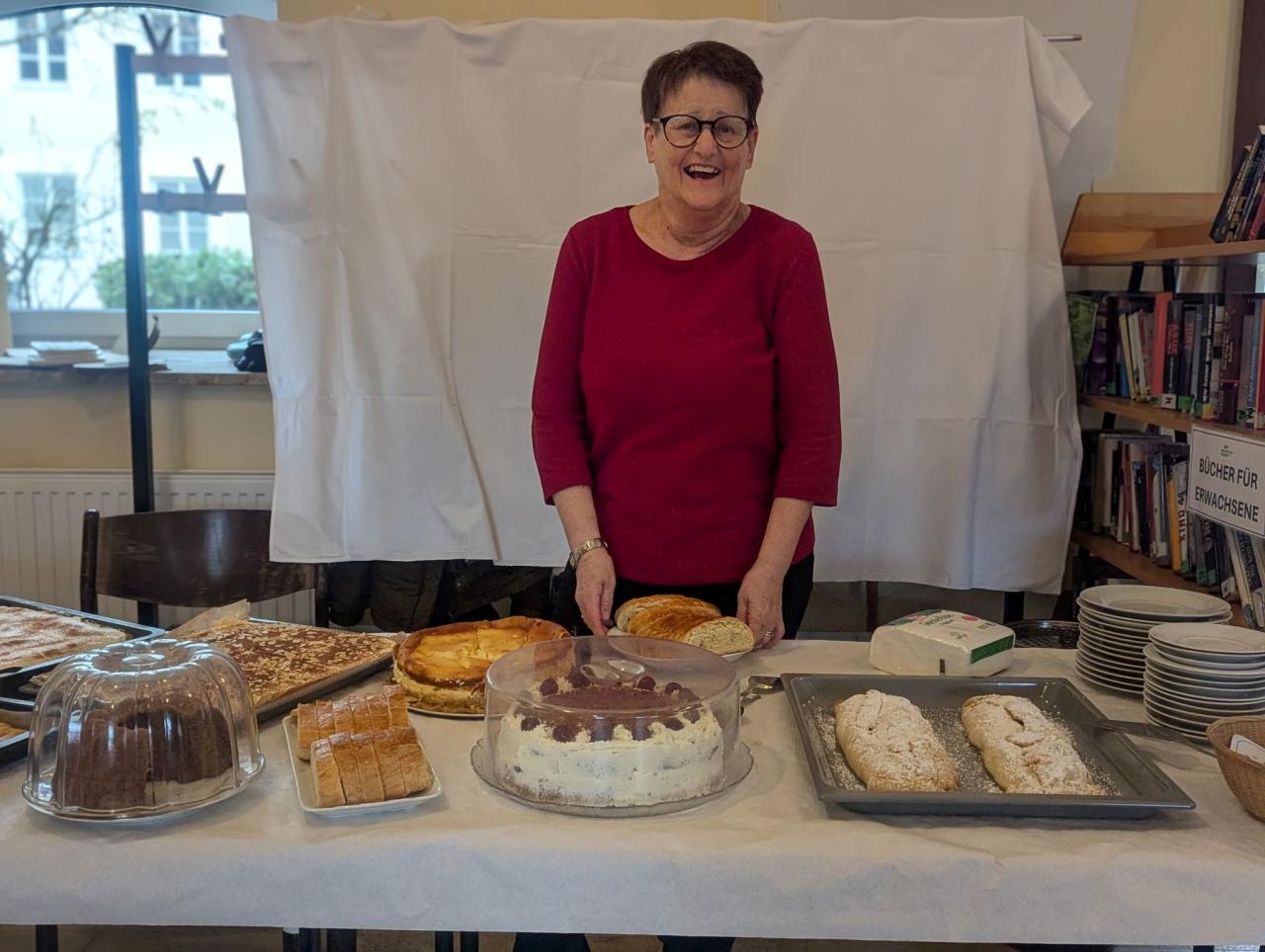 Pfarrcafe Pfarrgemeinde Vöcklabruck, Pfarrbücherei Vöcklabruck